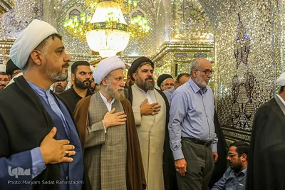 حضور ائمه جماعت در حرم حضرت شاهچراغ علیه‌السلام