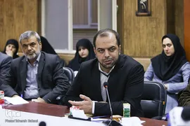 نشست تخصصی کتاب های جریان ساز انقلاب