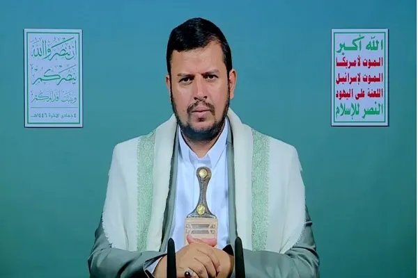 Al-Houthi : La profanation du Coran est l'une des actions les plus dangereuses des sionistes