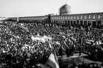 تجمع سوگواران امام خامنه‌ای در میدان امام اصفهان
