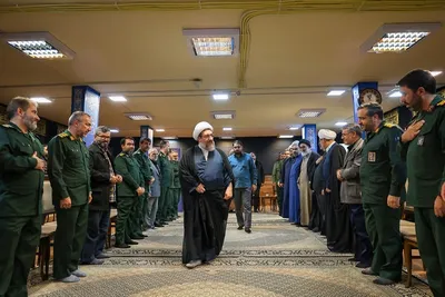 دیدار فرماندهان سپاه عاشورا با امام جمعه تبریز