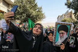 راهپیمایی و گردهمایی «بانوان فاطمی» در شیراز