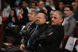 آیین اعطای تندیس ملی فداکاری دانشجویان ایران