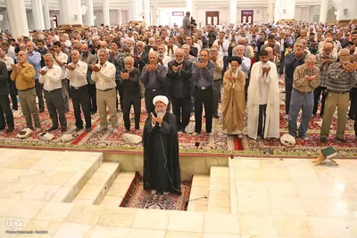 اقامه نماز عید قربان در حرم شاهچراغ (ع)