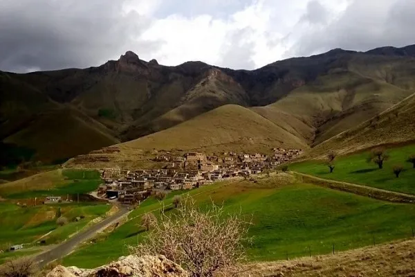 روستای کاشتر؛ مقصدی برای گردشگران در نوروز رمضانی