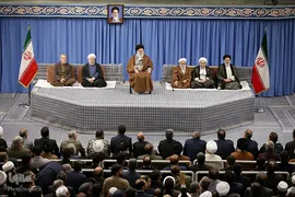دیدار میهمانان کنفرانس بین‌المللی وحدت‌اسلامى‌ با رهبر انقلاب