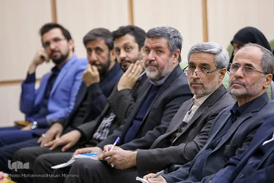 نشست صمیمی دانشجویان با استاندار همدان
