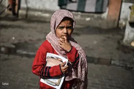 دختران غزه به تحصیل در رشته قرآن و حفظ ادامه می دهند