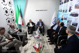 بازدید حسن مسلمی نائینی، رییس جهاددانشگاهی از نمایشگاه بین‌المللی نفت،گاز و پتروشیمی