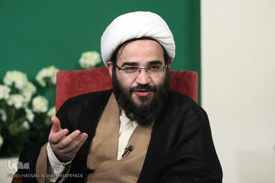 هیئات نسبت به رفع مشکلات فرهنگی و اجتماعی ورود کنند