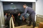 معاونت امدادآستان قدس رضوی ۲۴ هزاربسته لوازم التحریرمناطق محروم توزیع کرد