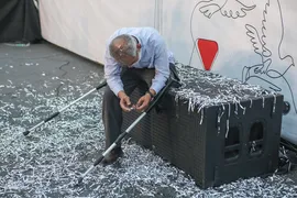 استقبال مردمی از خانواده های شهدا و بازماندگان غزه