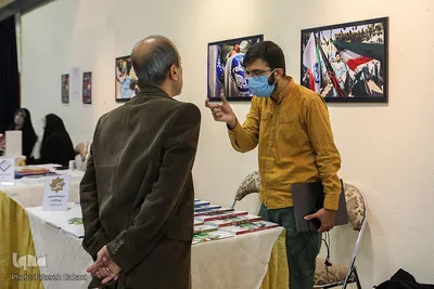 نمایشگاه مدرسه دانشجویی قرآن و عترت دانشگاه تهران