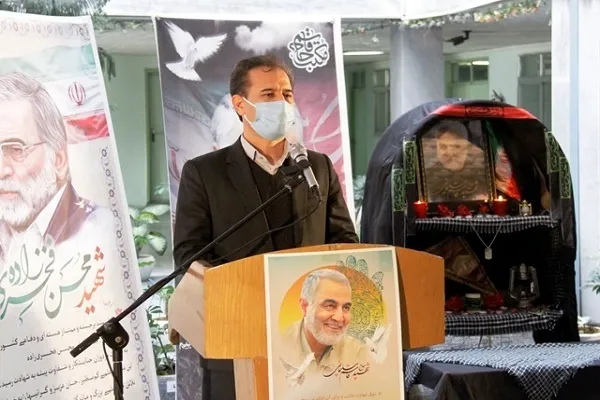 شهدای انقلاب ستون‌های حفظ نظام و کشور هستند