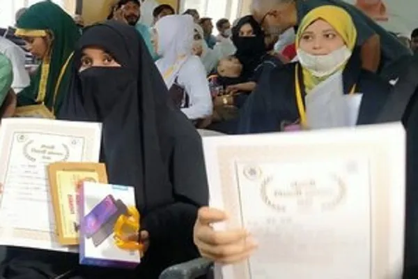 جامعہ حضرت زینب (س) اعظم گڈھ کی طالبہ نے تعلیمی میدان میں قوم کا نام روشن کیا