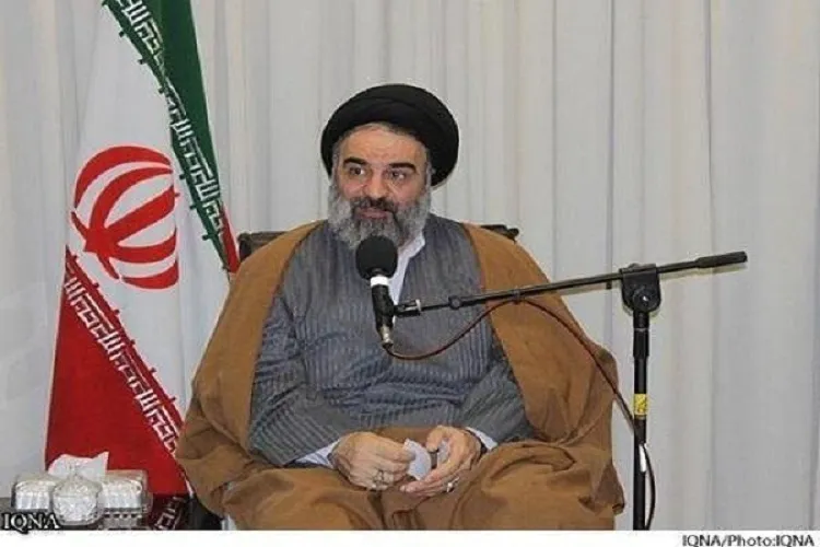 تأثیر گسترش فرهنگ ایرانی ـ اسلامی در پیشگیری از آسیب‌های فضای مجازی