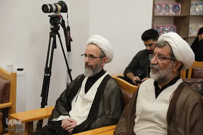 رونمایی کتاب بعثت خون