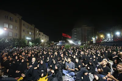 شام غریبان حسینی در محله باغ فیض