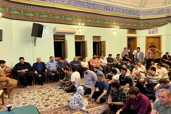 В мечети 