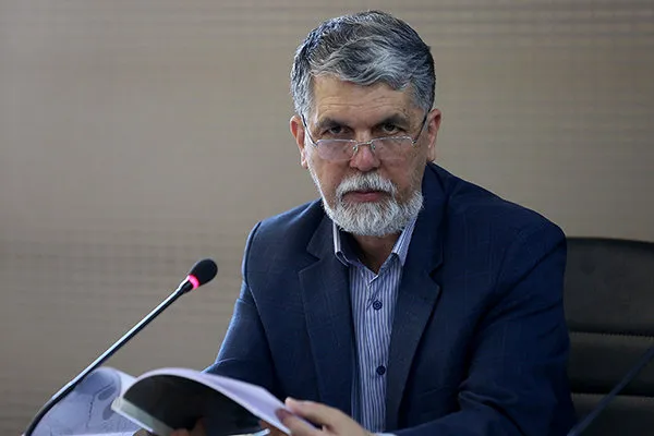 وزیر فرهنگ و ارشاد از «رمین» روستای دوستدار کتاب چابهار دیدن کرد
