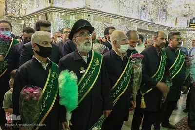 تجدید میثاق خدام حرم مطهر حضرت سیدعلاءالدین حسین(ع) با حضرت احمدبن موسی(ع)‎‎