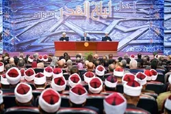 بالأسماء.. الرئيس المصري يُكرّم حفظة المسابقة العالمية للقرآن + صور