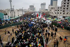 راهپیمایی چهلمین سالگرد پیروزی انقلاب اسلامی در مشهد