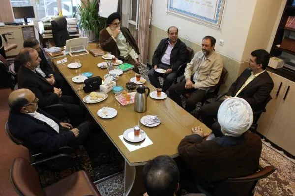 تلاوت مهدی عادلی در نخستین کرسی مدرسه دارالسلام + عکس