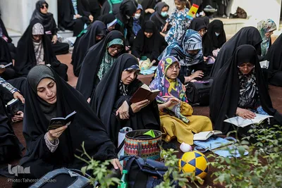 مراسم دعای عرفه در مسجد دانشگاه شریف