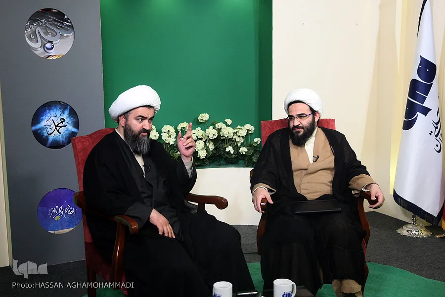 باباخانی: شیپور دین هنوز صدا دارد/ اکبرنژاد: حوزه علمیه تبلیغ را شأن خود نمی‌داند