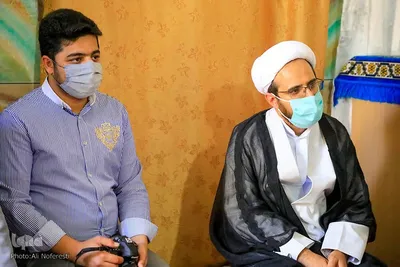 دیدار نماینده ولی فقیه در خراسان‌جنوبی با خانواده شهید عبادی