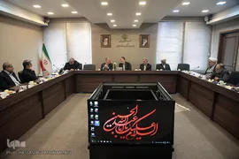 نشست شورای سیاست‌گذاری پانزدهمین دوره همایش بانوان قرآن‌پژوه