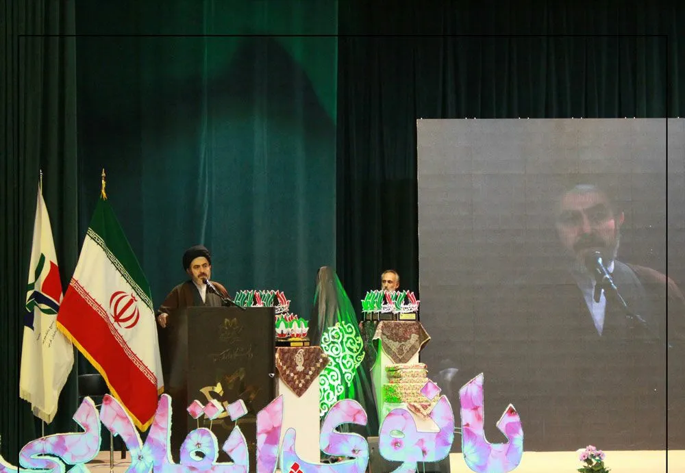 مردسالاری و زن‌سالاری در اسلام هیچ جایگاهی ندارد