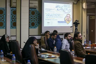 نشست قرآن کریم و تنوع فرهنگ‌ها در جامعه جهانی