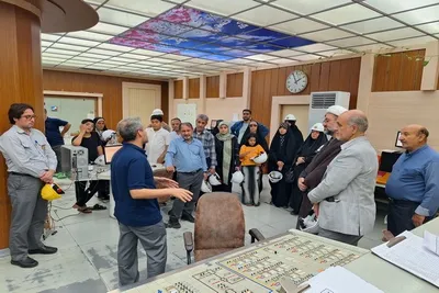 بازدید خانوادگی کارکنان نهاد ریاست جمهوری از نیروگاه شهید سلیمی نکا در قالب اردوی راهیان پیشرفت