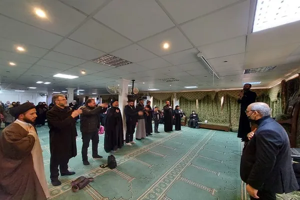العتبة الحسينية في سوريا تحيي رحيل السيدة زينب(س) بمحفل قرآني + صور