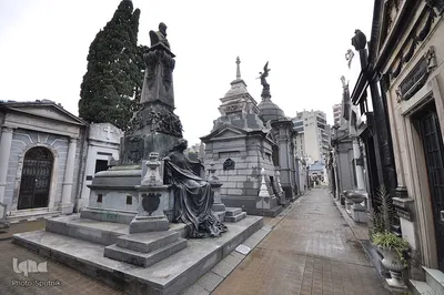 گورستان Recoleta در بوئنوس آیرس - آرژانتین