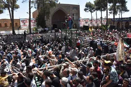 استقبال پرشور مردم سمنان از رئیس جمهور
