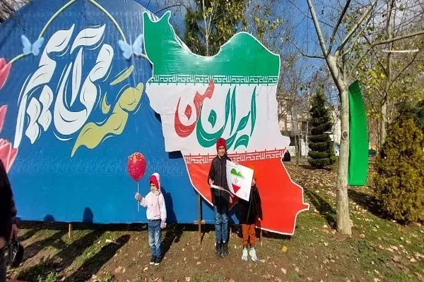 راهپیمایی جشن پیروزی انقلاب اسلامی در مرکز استان مازندران