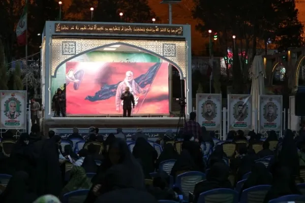 ویژه‌برنامه کاروان «روایت حبیب» در گلزار شهدای کرمان برگزار شد