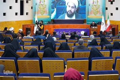 گردهمایی پیروان ادیان توحیدی در اصفهان‎