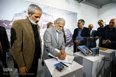 رونمایی از کتاب مصور عکاسان جنگ، ساسان مویدی