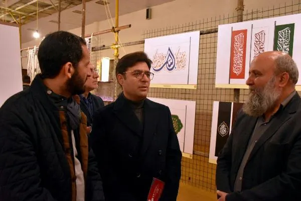 آثار جشنواره هنر مقاومت شگفت زده‌ام کرد