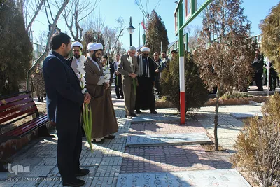 تجدید میثاق دانشگاهیان با شهدای انقلاب اسلامی در اراک