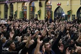 ⁨مراسم یادبود محمدباقر منصوری در حسينيه ثارالله(ع) اردبیل⁩