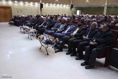 نشست جبهه علمی و فرهنگی اساتید بسیجی در دانشگاه تبریز
