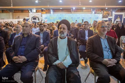 مراسم سراسری مهمانی لاله‌ها