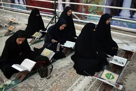 مراسم بدرقه کاروان قرآنی انقلاب از بارگاه نورانی امام خمینی (ره)