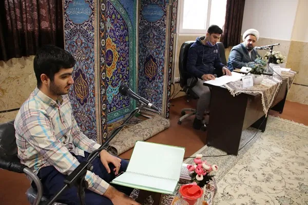 نفرات برتر مسابقات قرآن جامعه معلولان خمینی‌شهر اعلام شد
