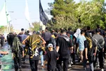 پیادروی جاماندگان اربعین حسینی در نایین